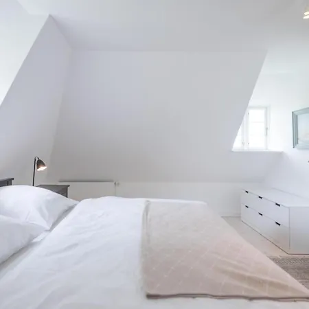 Idyllische Kleine Reetdachkate Mit Blick Ueber Felder - Kamin, Terrasse & Privatparkplatz Dom wakacyjny Simonsberg